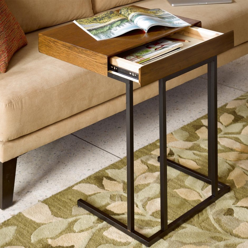 Приставной столик в стиле лофт