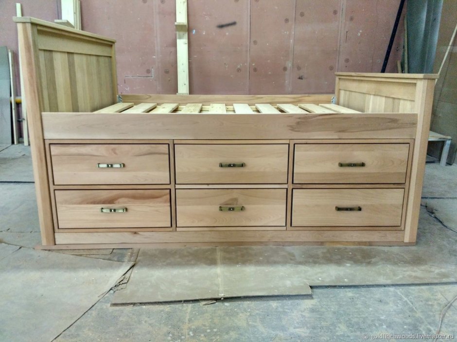 Кровать комод