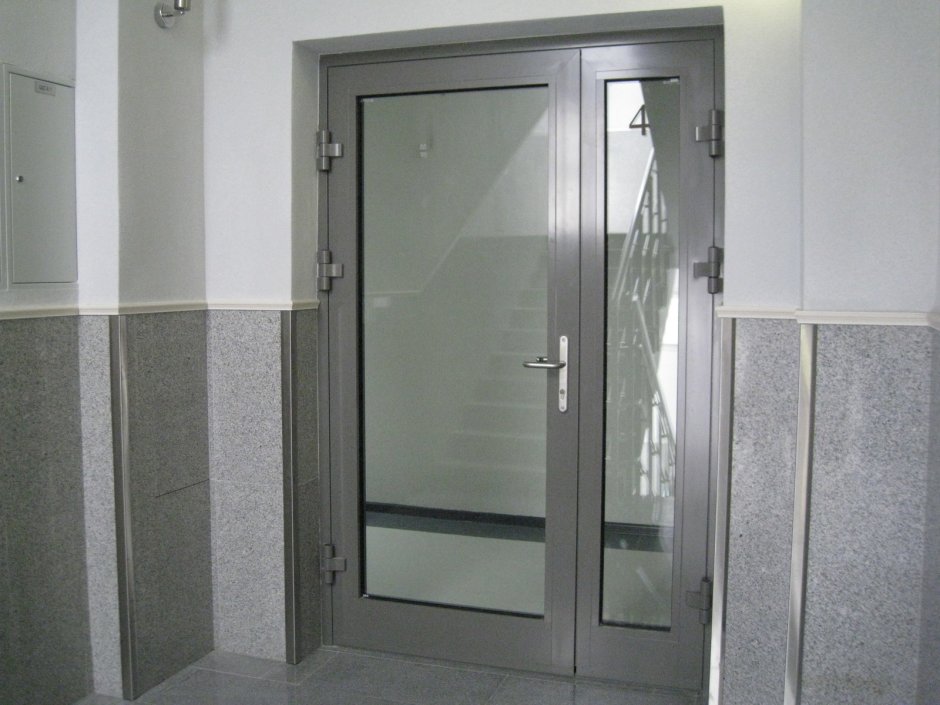 Дверь алюминиевая СИАЛ КП 45