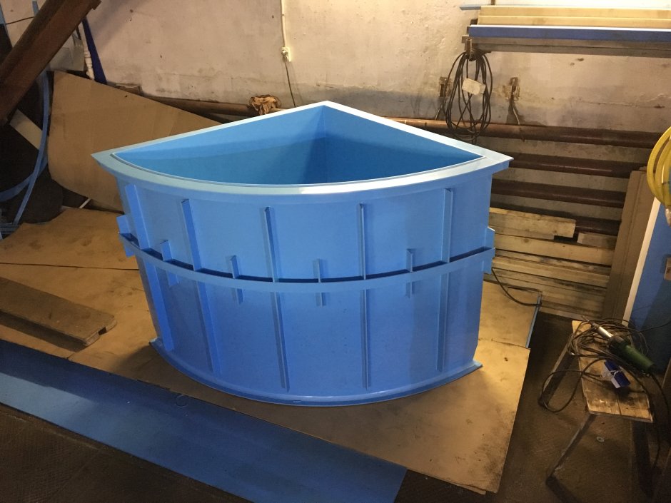 Купель из полипропилена 150*150