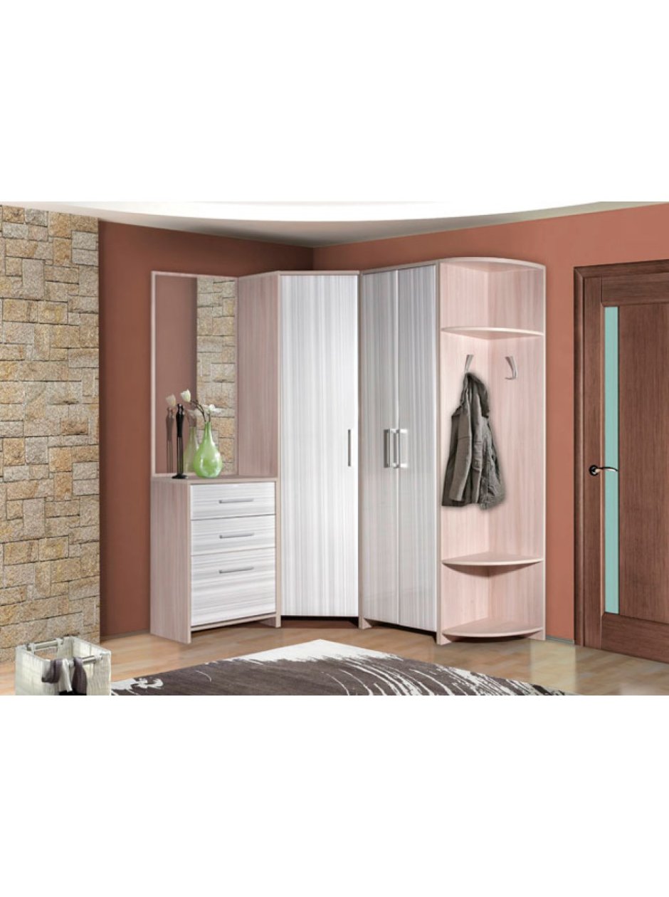 Угловая прихожая в коридор