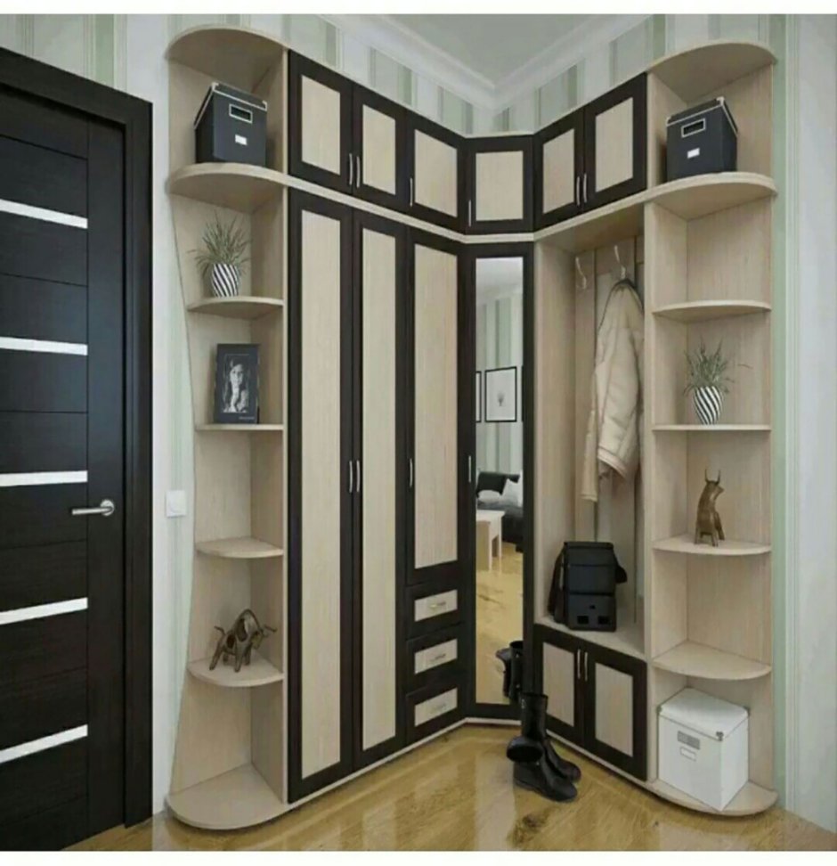 Угловой шкаф в прихожую