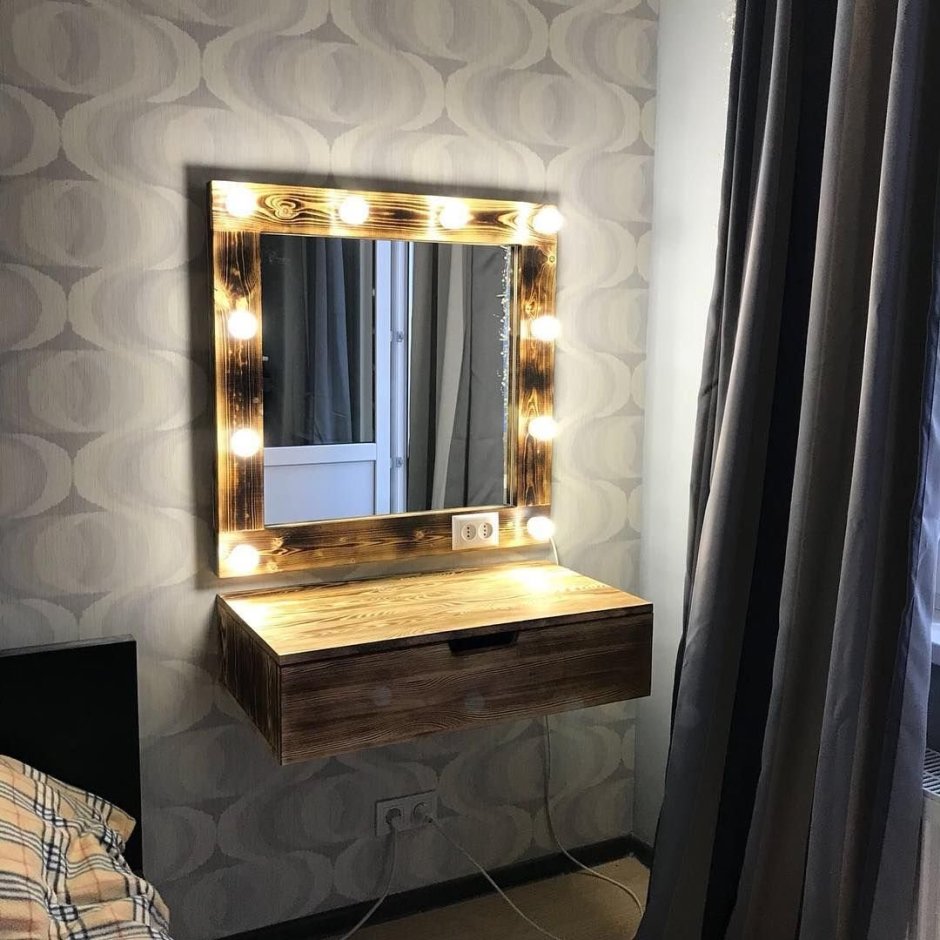 Гримерное зеркало лофт