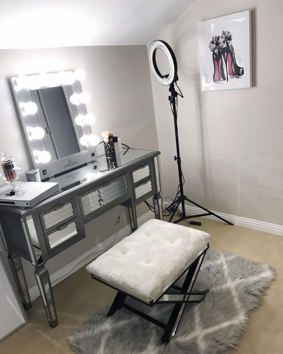 Туалетный столик в стиле лофт