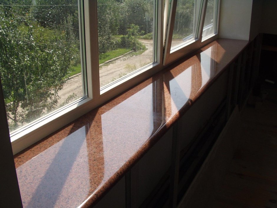 Гранитные подоконники