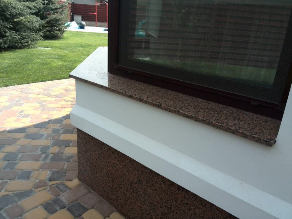 Наружные подоконники из гранита