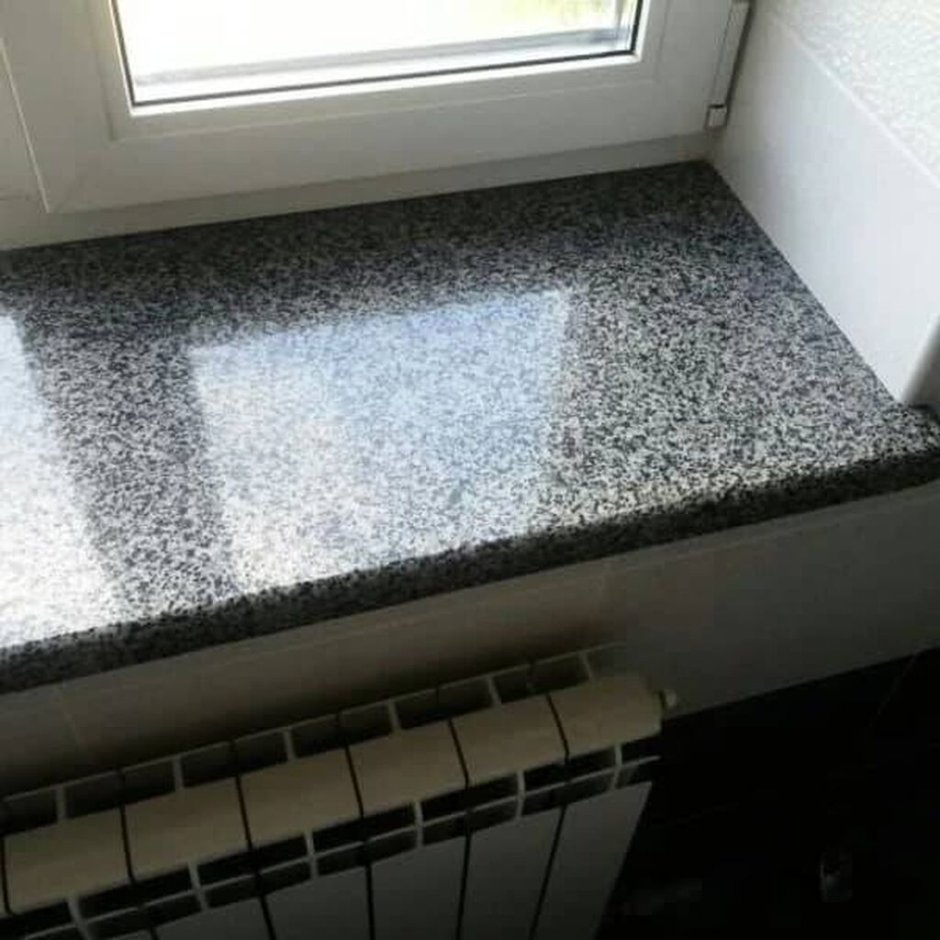 Подоконник из покостовского гранита