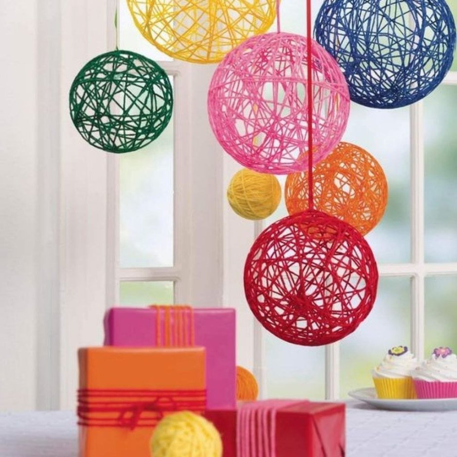 Шары из ниток для декора