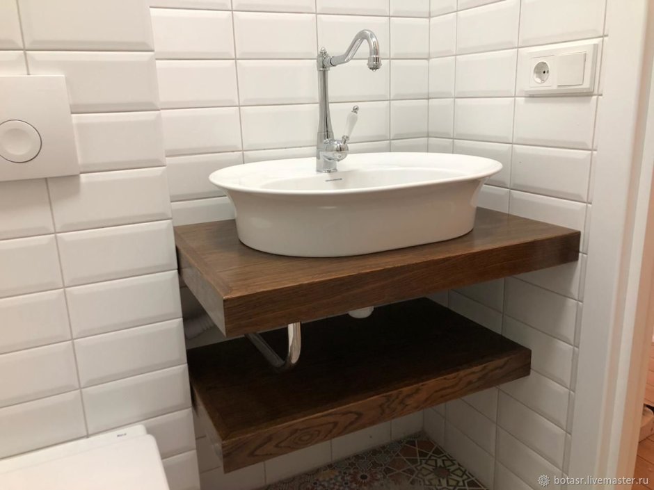Маленькая столешница под накладную раковину