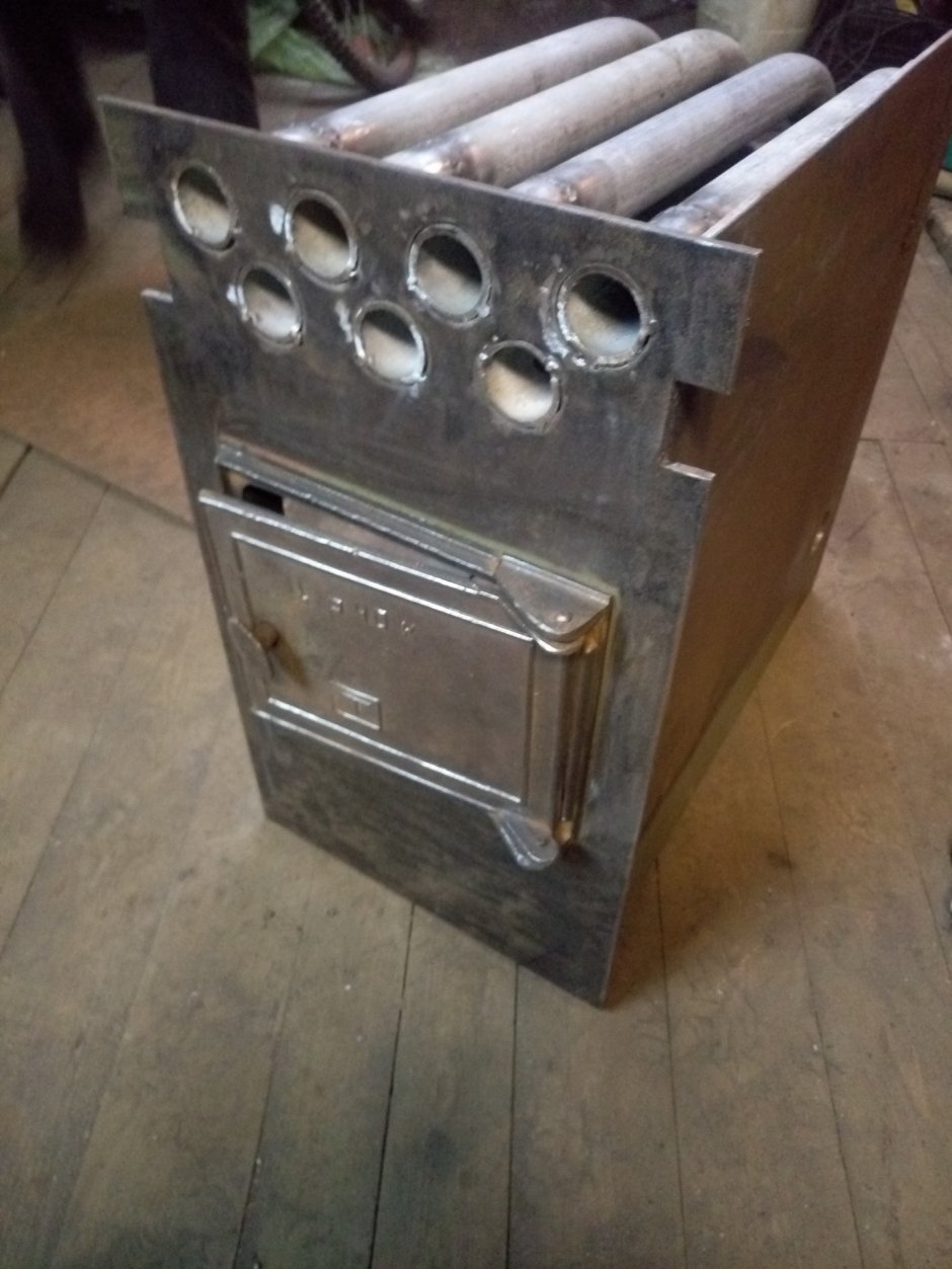 Печь буржуйка в гараж с высоким КПД