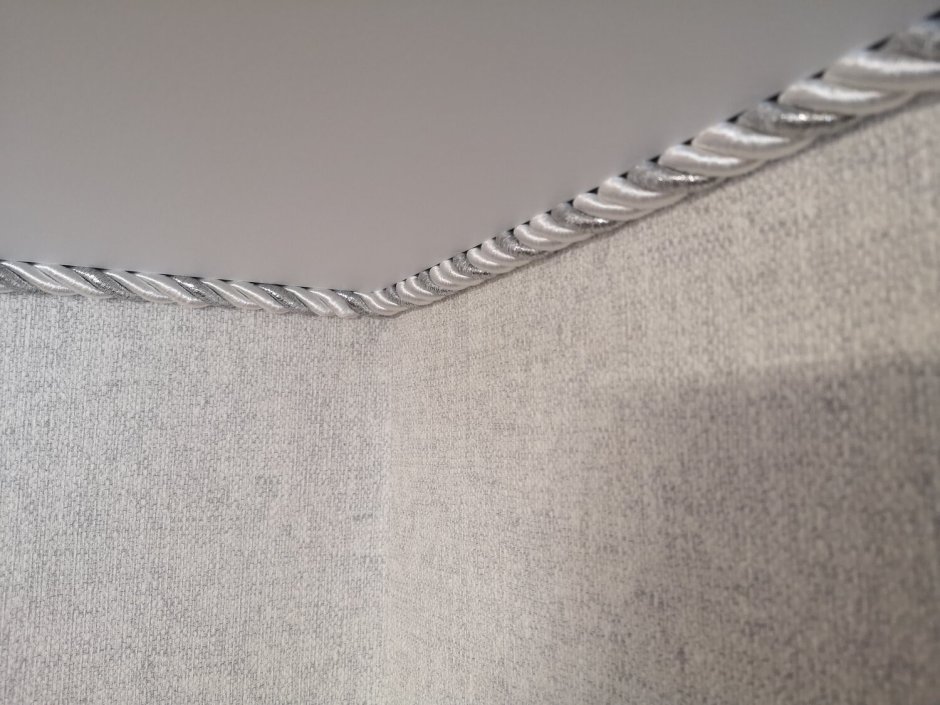 Кант потолочный для натяжных потолков