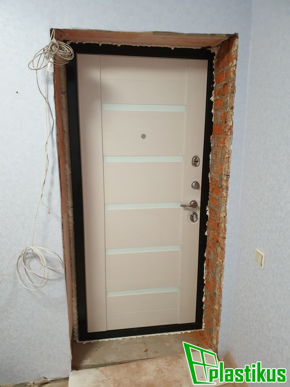 Пластиковые дверные откосы