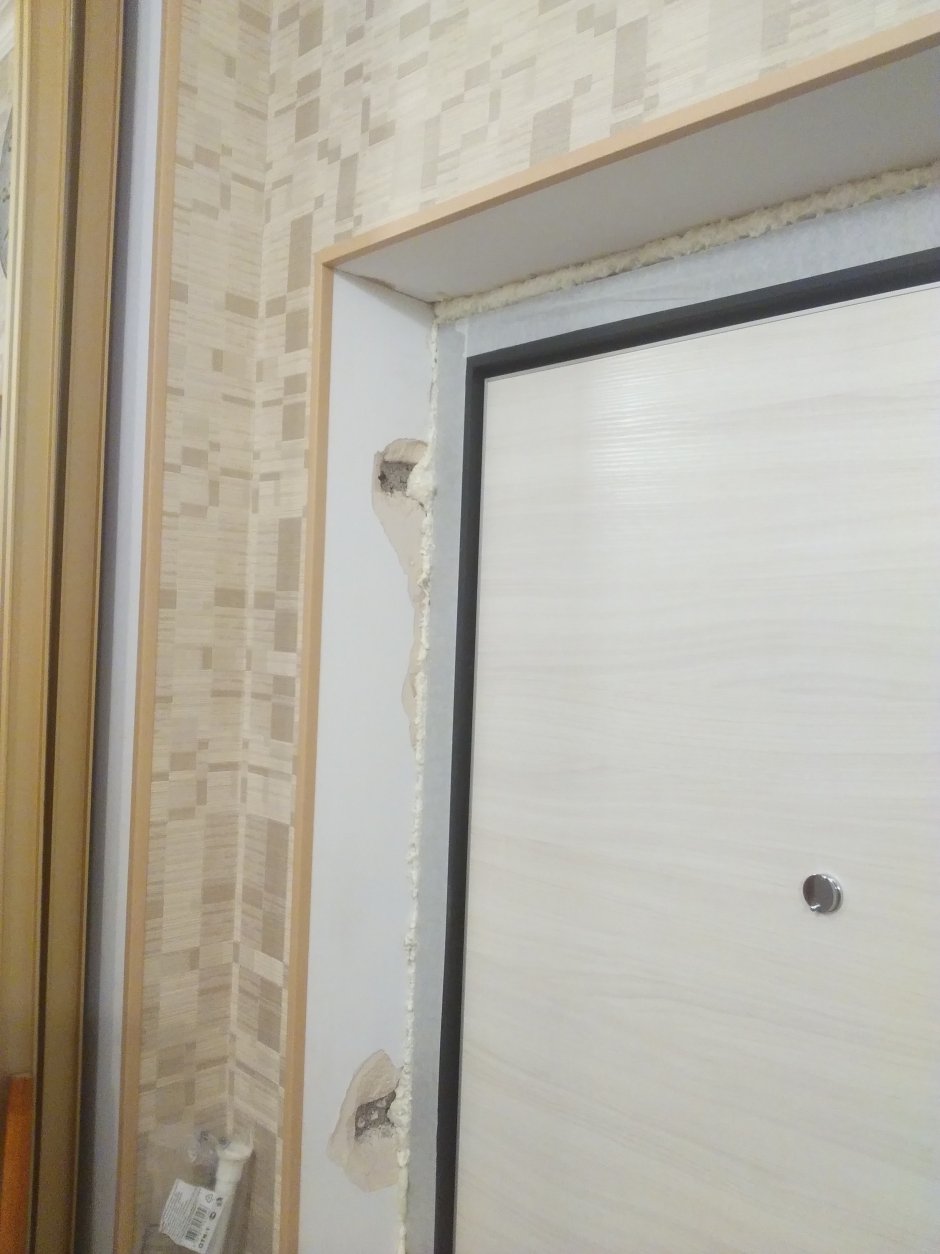 Уголки для откосов дверей