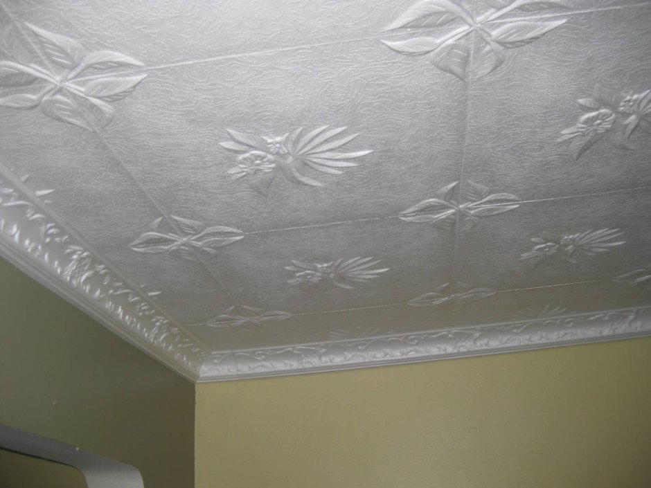 Пенопласт на потолок