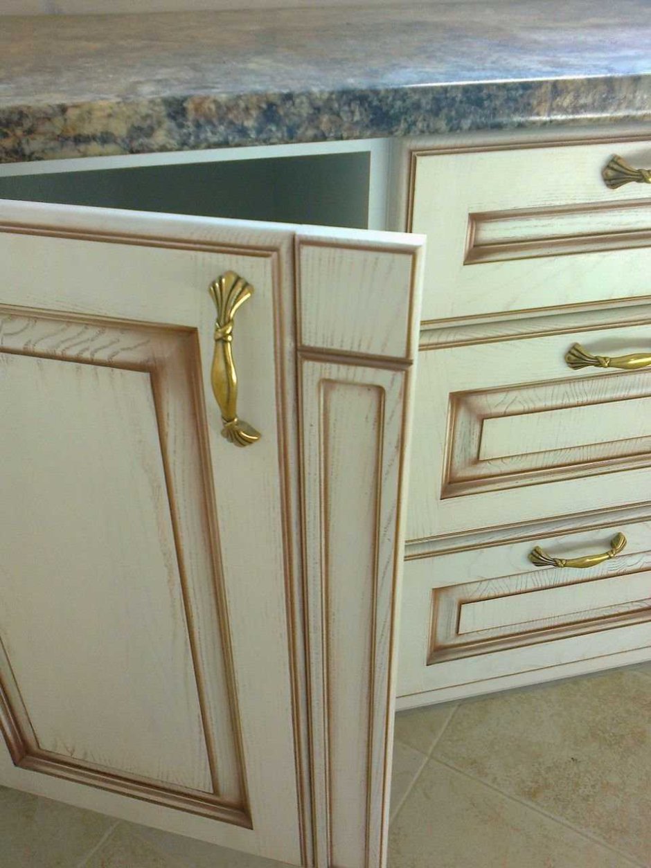 Кухня Гранада массив бук патина