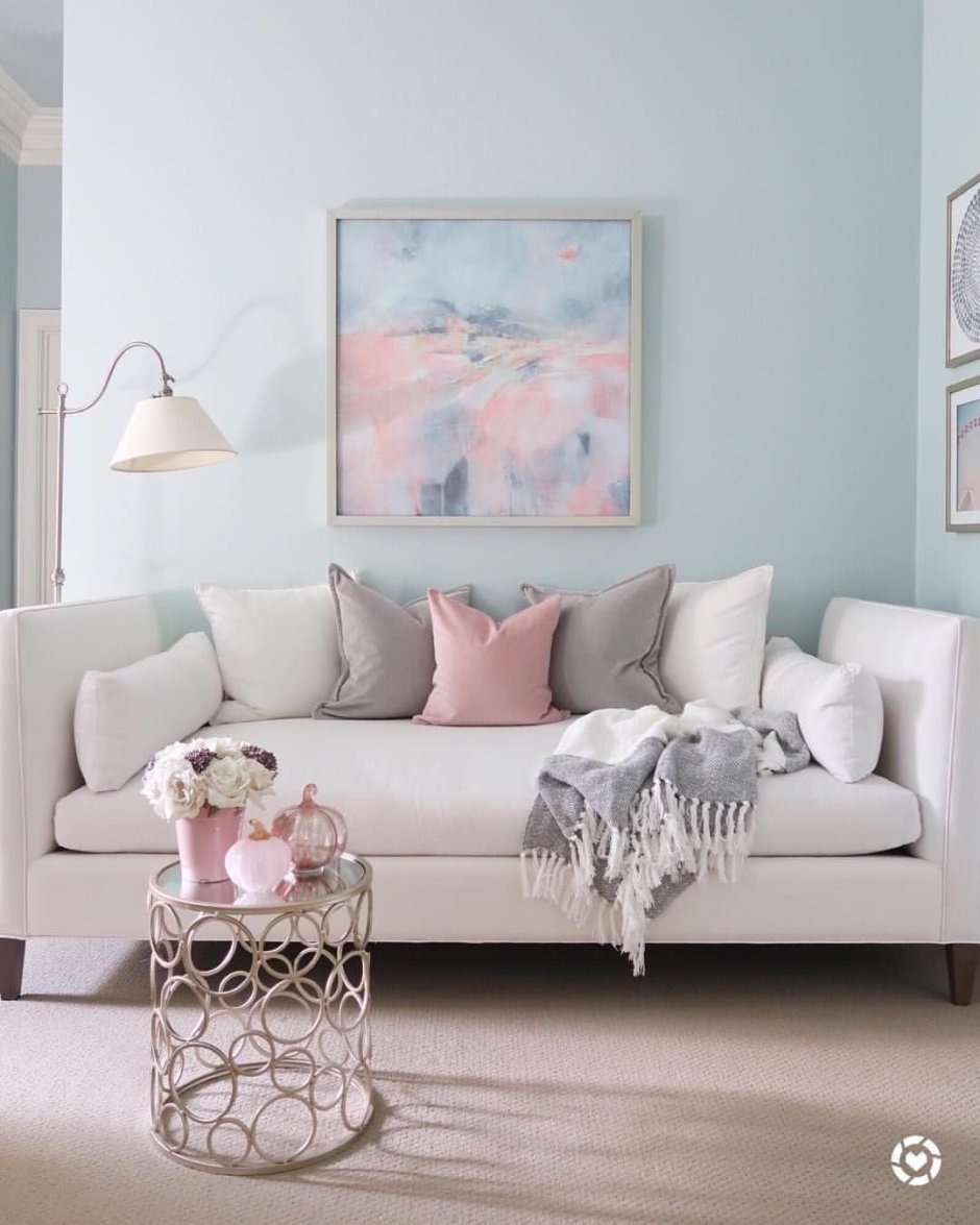 Пепельно-розовый цвет в интерьере