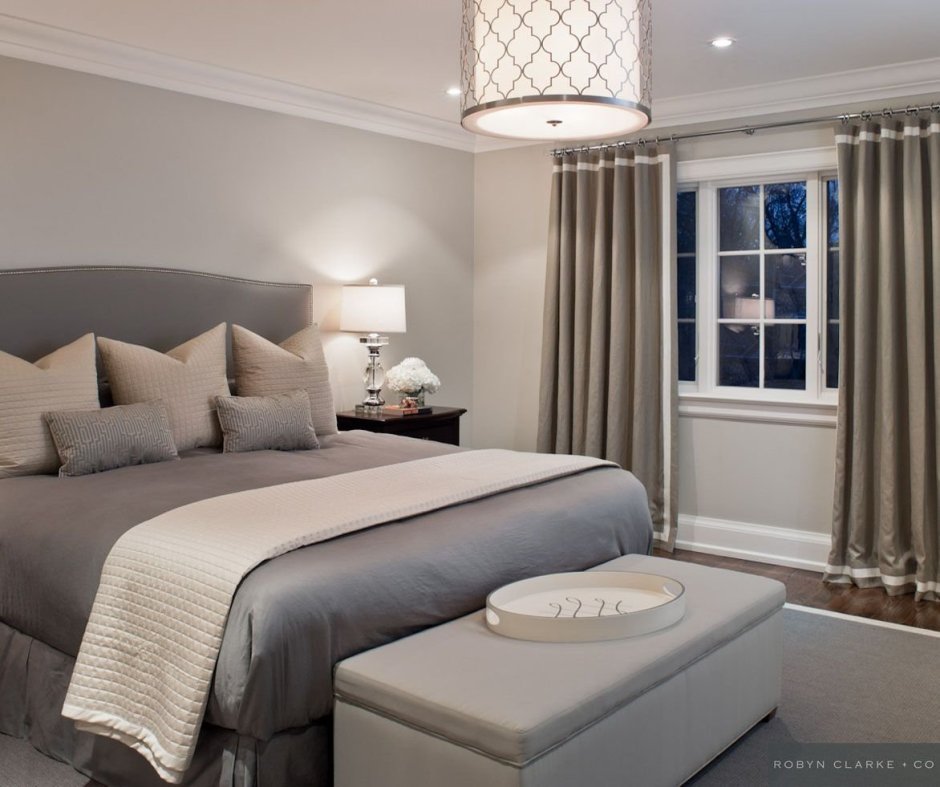 Спальня в серо бежевых тонах