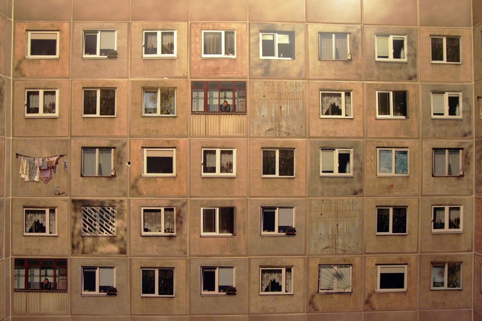 Плитка с окнами многоэтажки