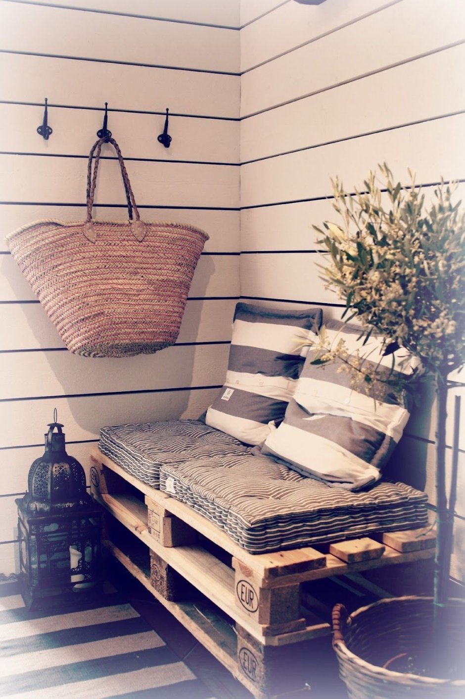 Поддоны в интерьере