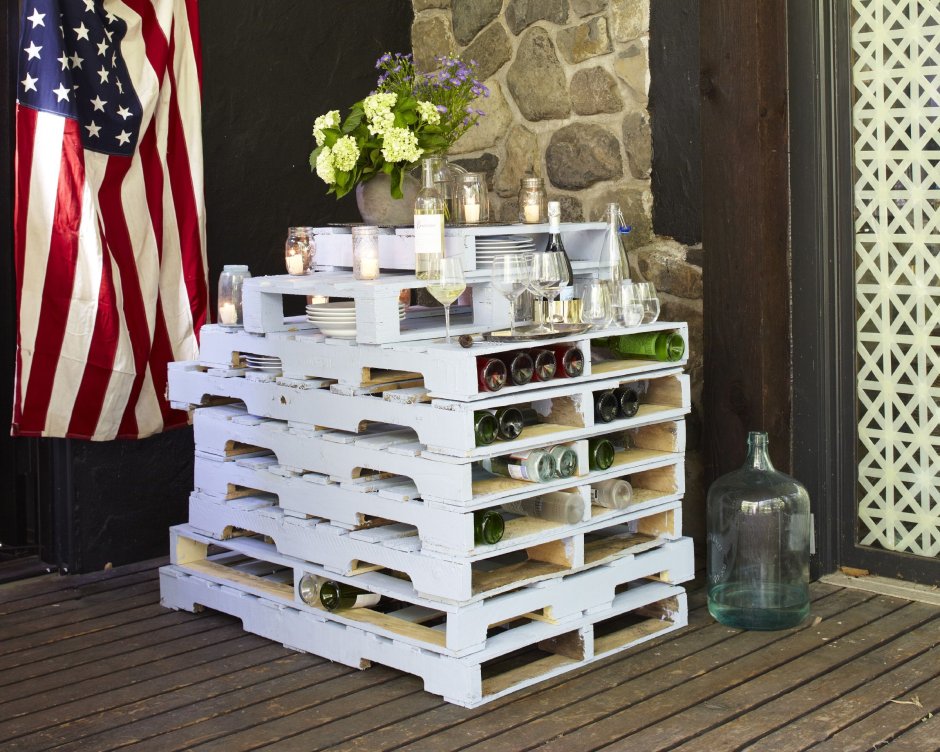 Стеллаж для цветов из поддонов