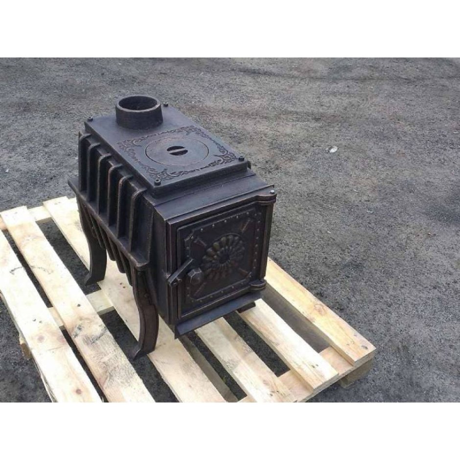 Чугунная отопительная печь Кудесница 200
