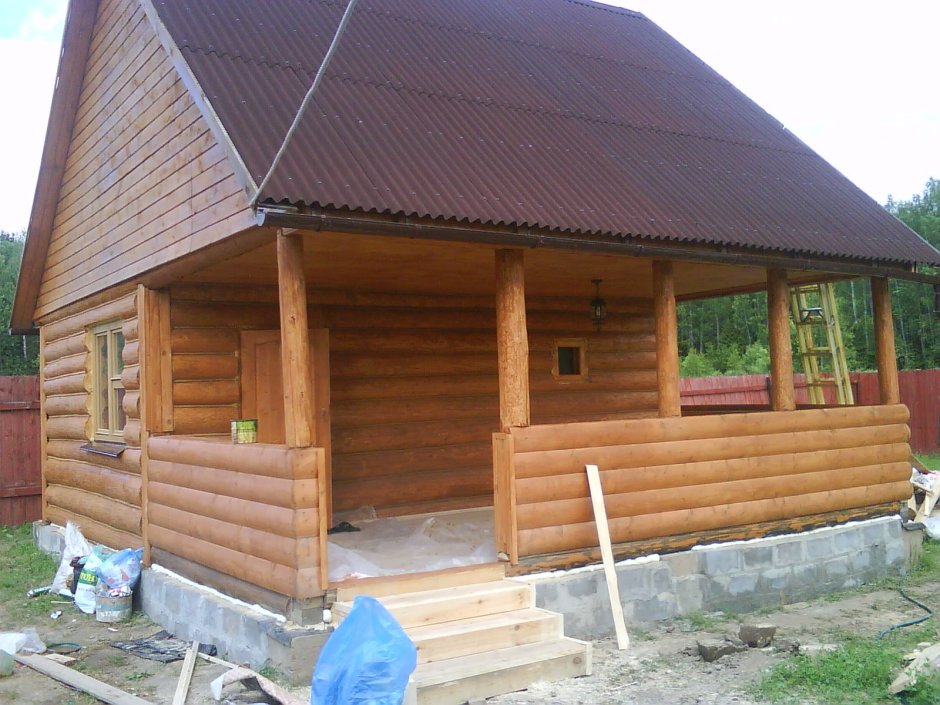 Баня 4на 4 с пристроенной с закрытой верандой