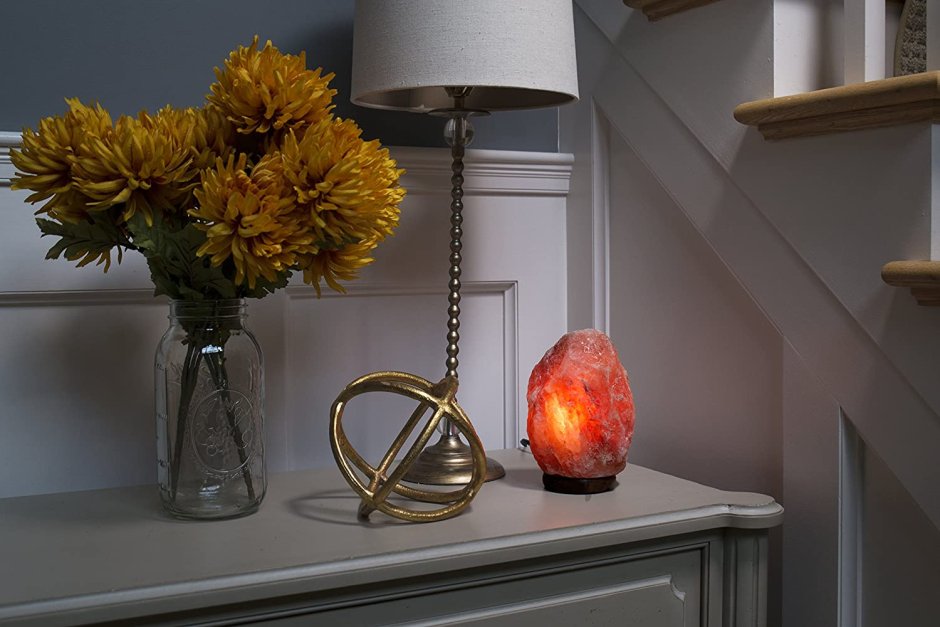Солевая лампа в интерьере