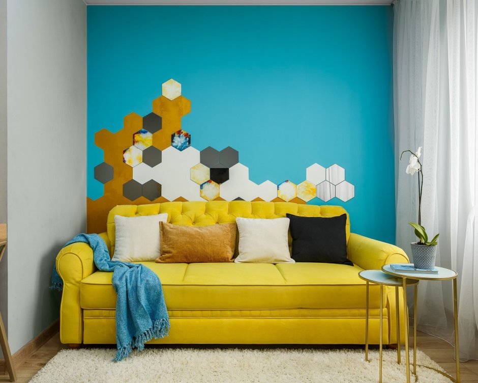 Интерьер с желтым диваном детская