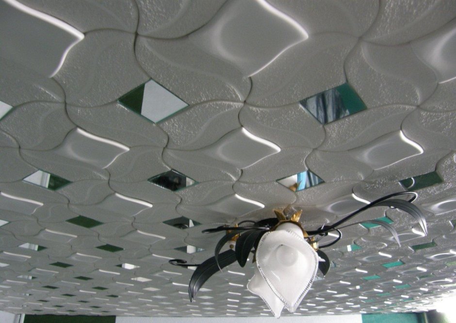 3д потолки из пенопластовой плитки