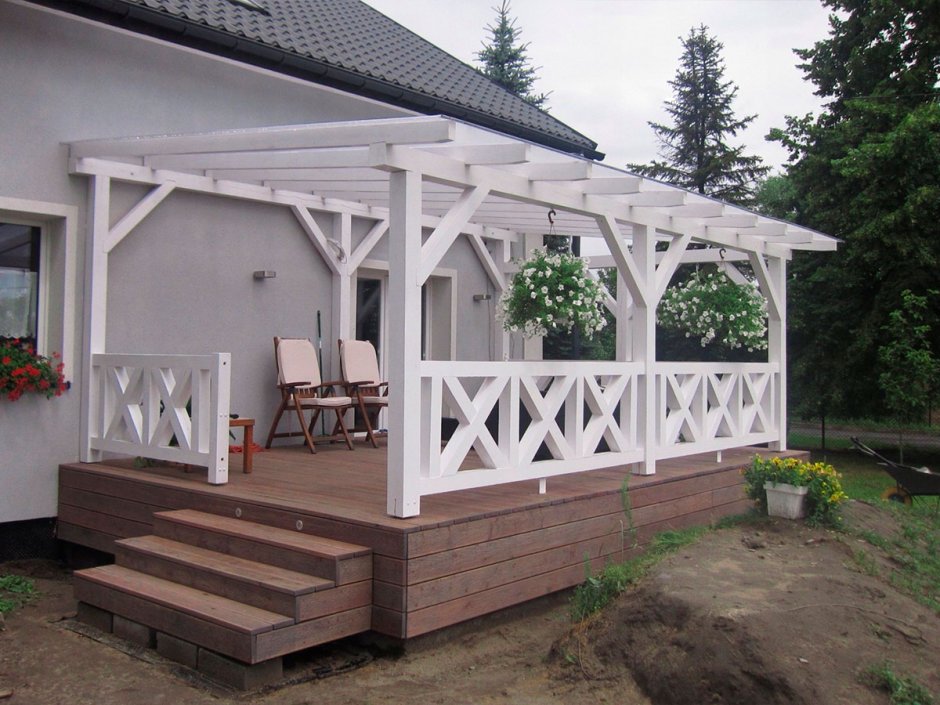 Деревянная веранда