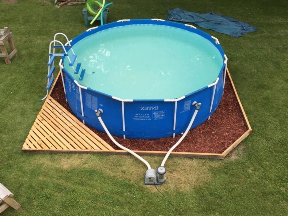 Площадка под бассейн Интекс