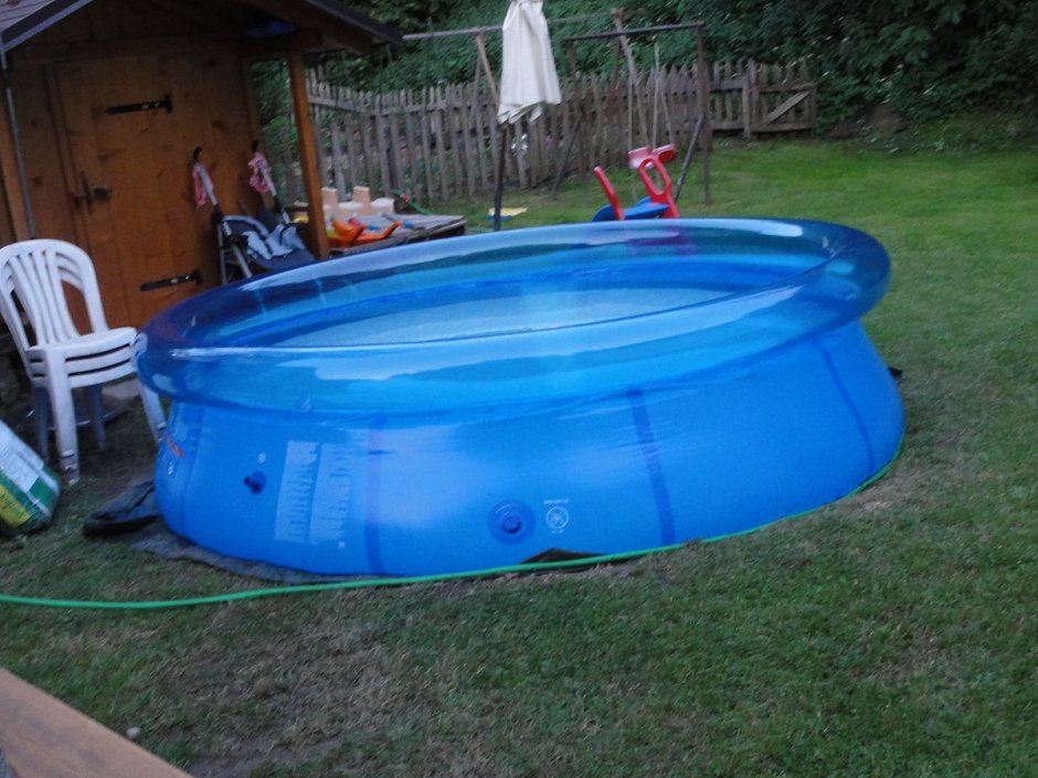 Основание под надувной бассейн