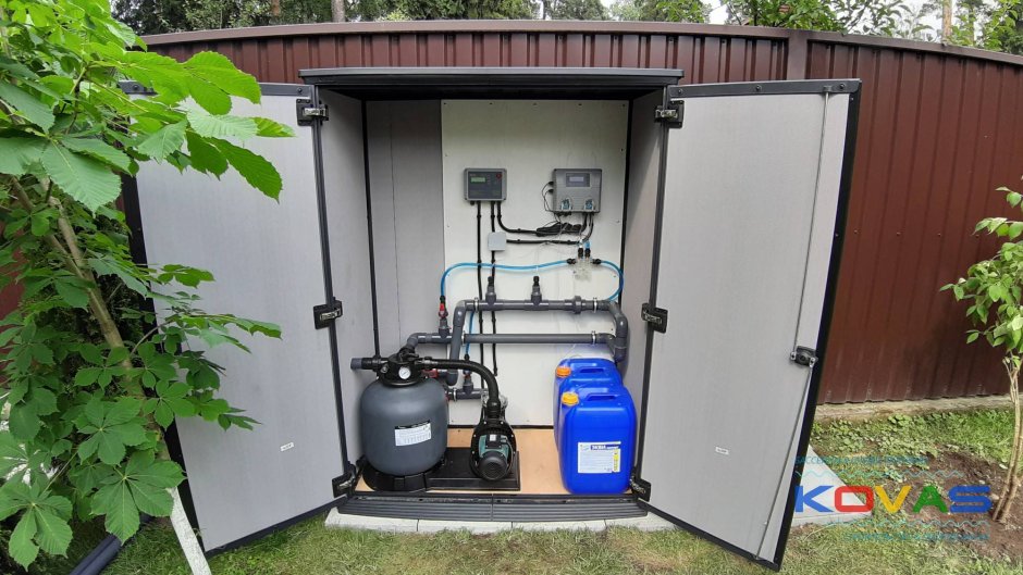 Ящик для оборудования бассейна