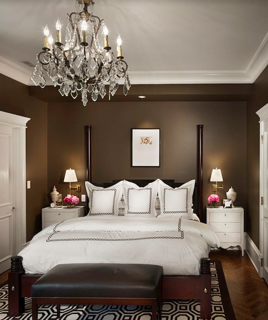 Люстры в интерьере спальни