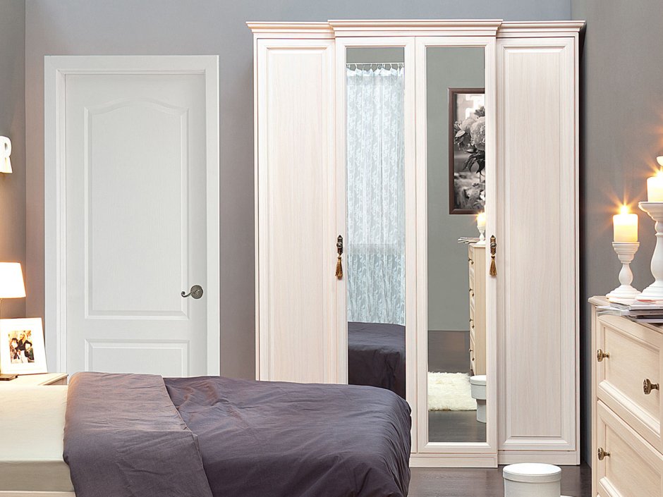 Шкаф в спальню