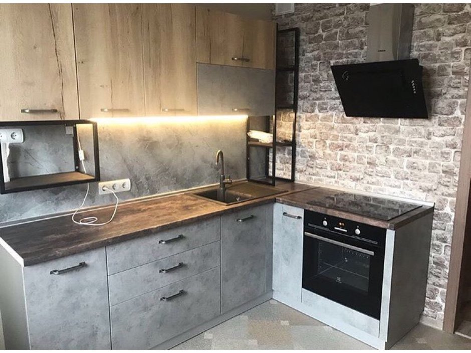 Кухни лофт столешня под дерево