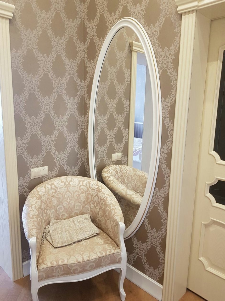 Зеркало в овальной раме Меркурий