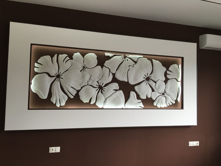 Настенное панно из гипса