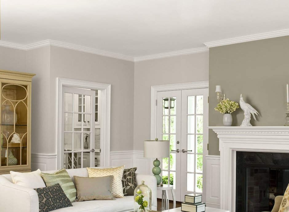 Benjamin Moore simply White OC-117