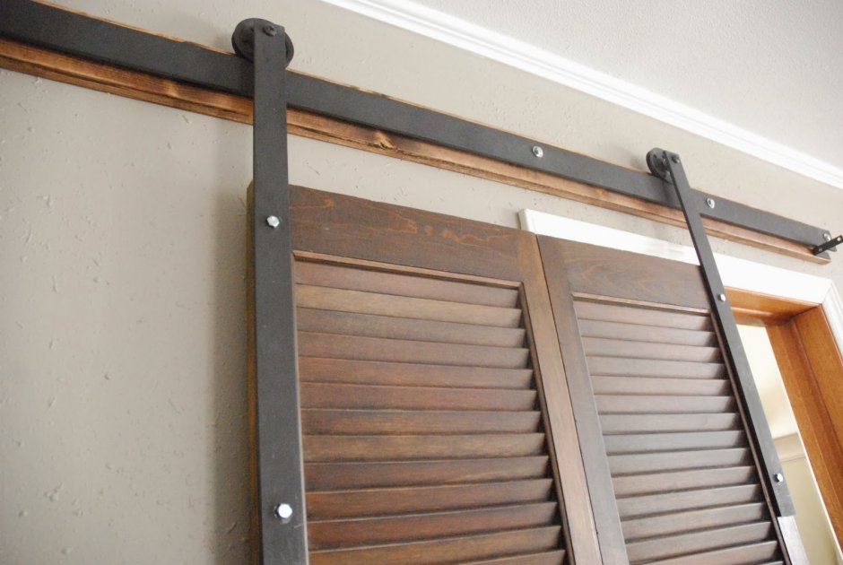 Раздвижные двери в погреб