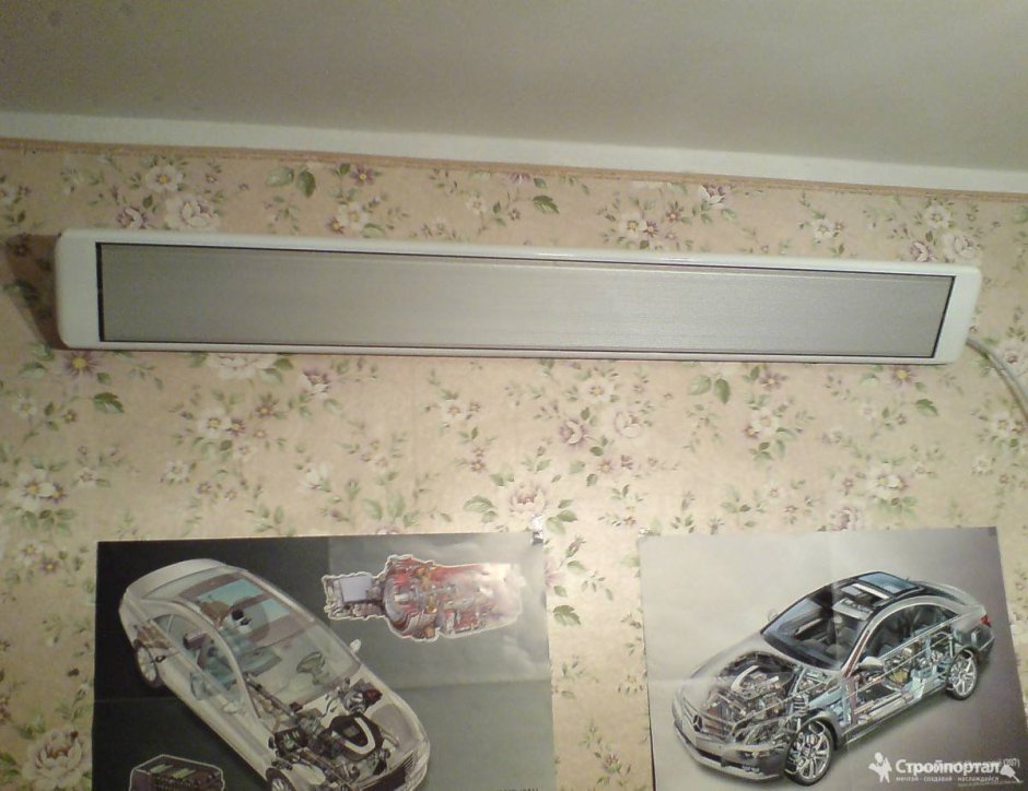 ИК обогреватель потолочный на стене