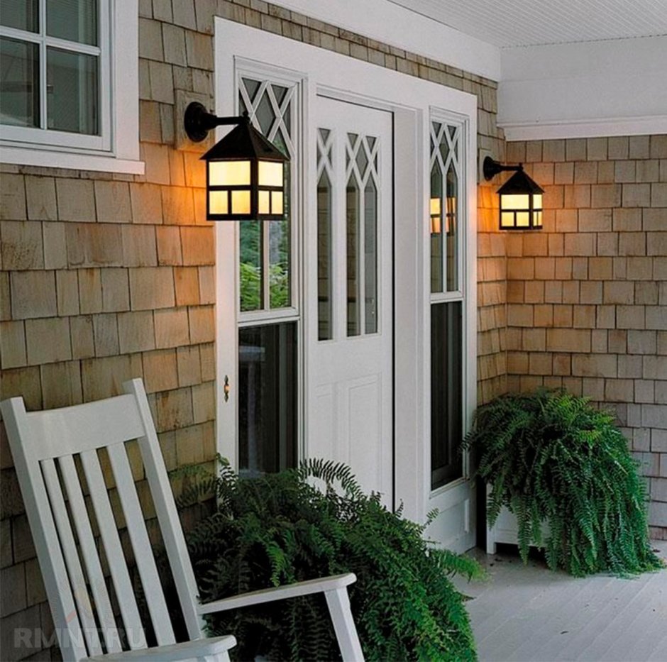 Уличные светильники для входной группы