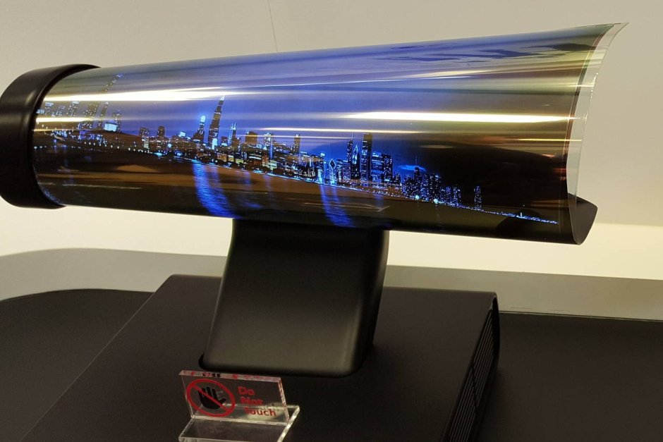 Сворачивающийся телевизор LG