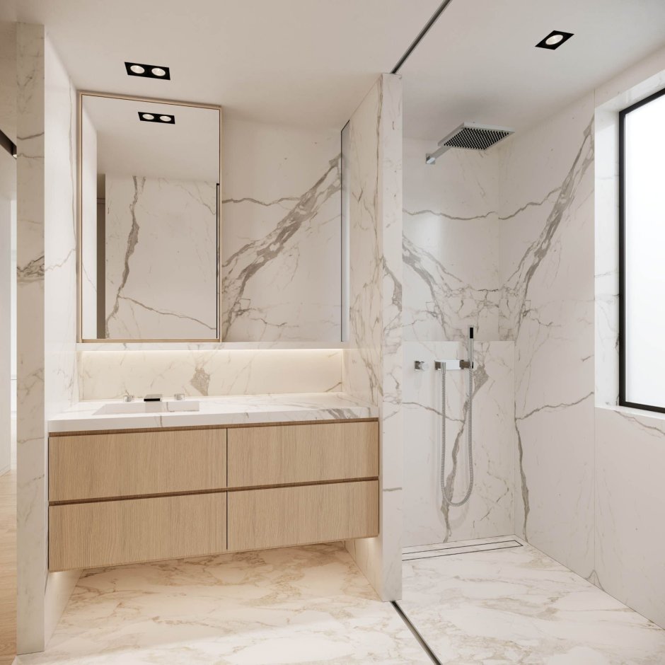 Мрамор и дерево в небольшой ванной