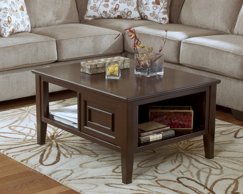 Стол журнальный массив Эшли т500-301