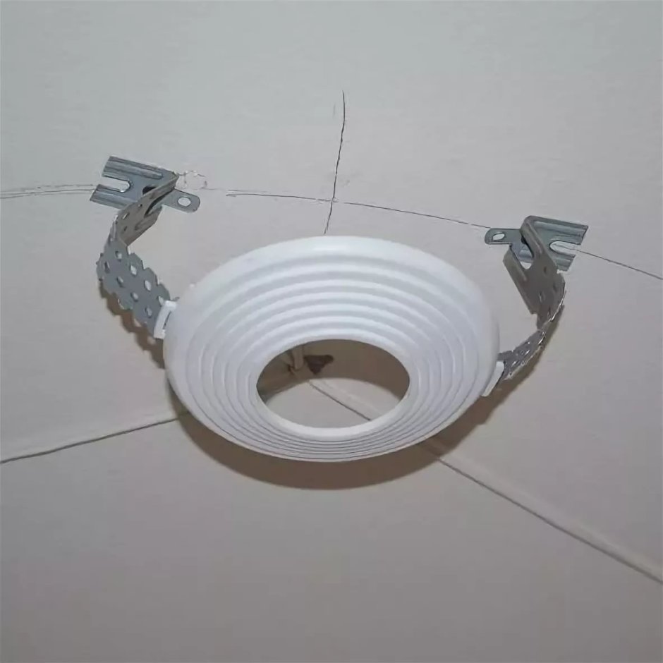 Закладная под светодиодные лампы для натяжного потолка gx53