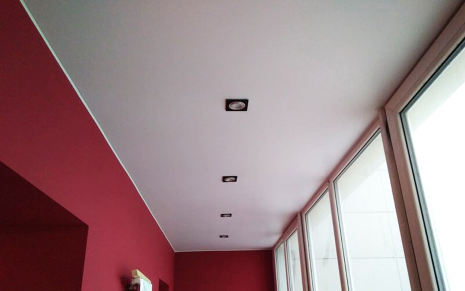 Сатиновый натяжной потолок