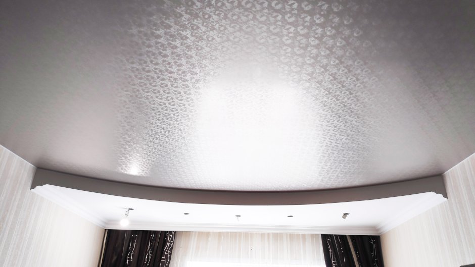 Натяжные потолки