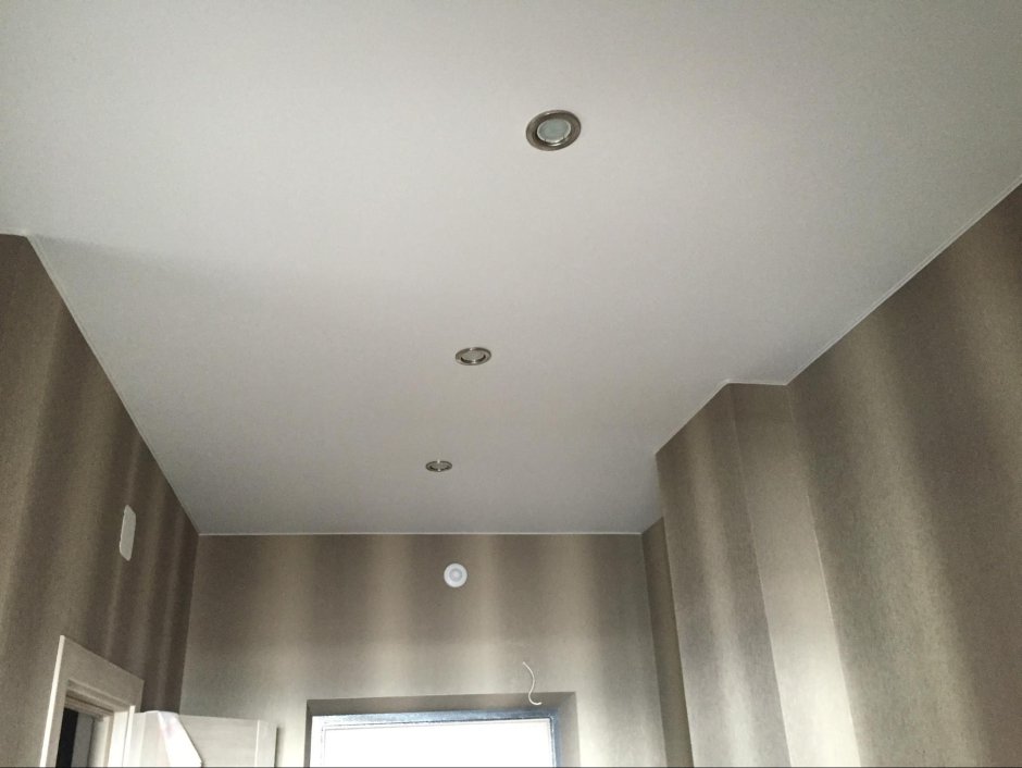 Потолки Descor сатин