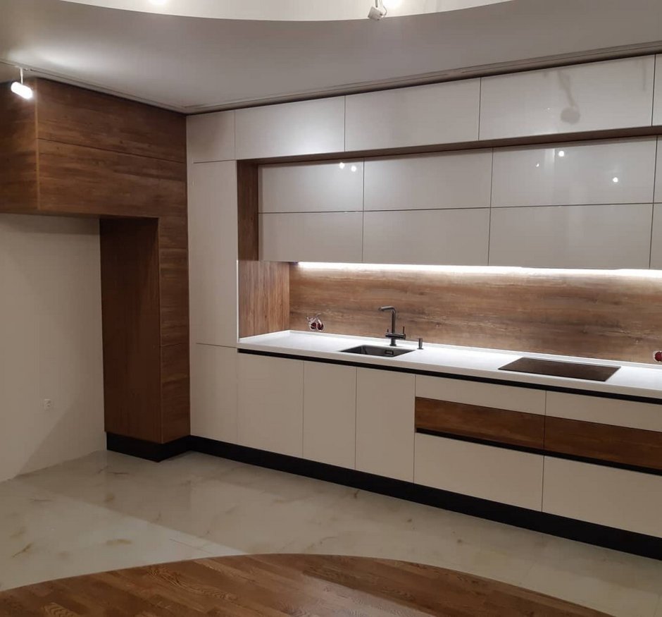 Современный кухонный гарнитур